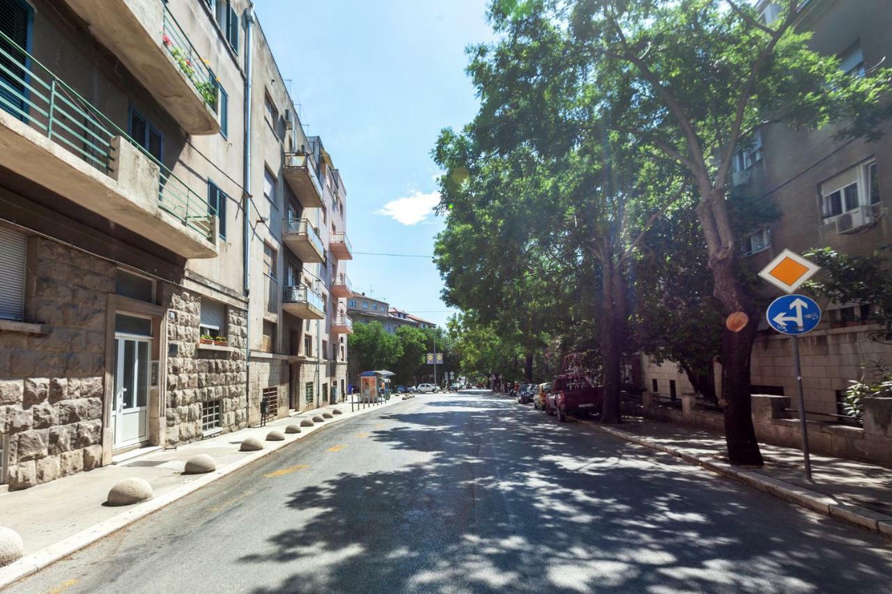 Studio Apartment Toma Сплит Екстериор снимка